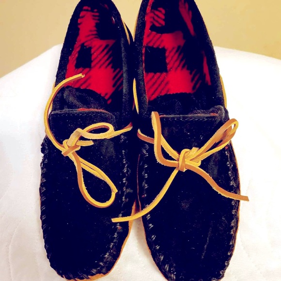 Women’s Minnetonka moccasin slippers size 9 (fits like 8.5) - Picture 4 of 7